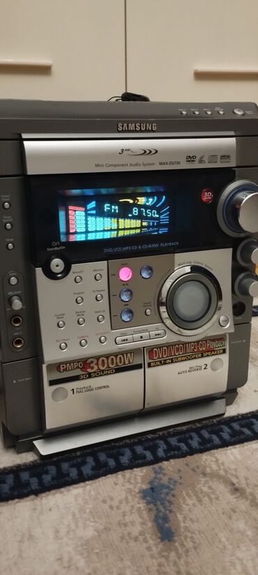 аудио ресивер: Samsung Musiqi Mərkəzi 4 ədəd kalonka oxudur kalonkasiz