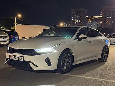 byd e6: Kia K5: 2022 г., 2 л, Автомат, Гибрид, Лифтбек — 8