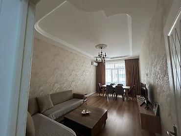 Mənzillər: 2 otaqlı, Yeni tikili, 88 kv. m — 1