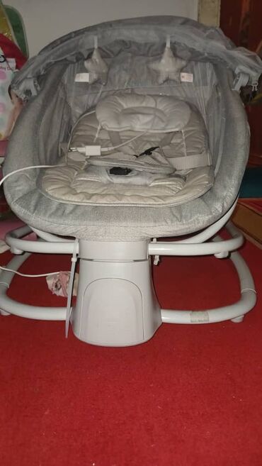 у себя дома: Жаңы шезлонг сатылат