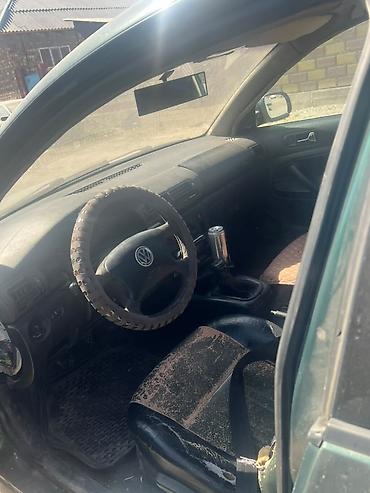 осень весна: Volkswagen Passat Variant: 2000 г., 2 л, Механика, Бензин, Универсал — 2