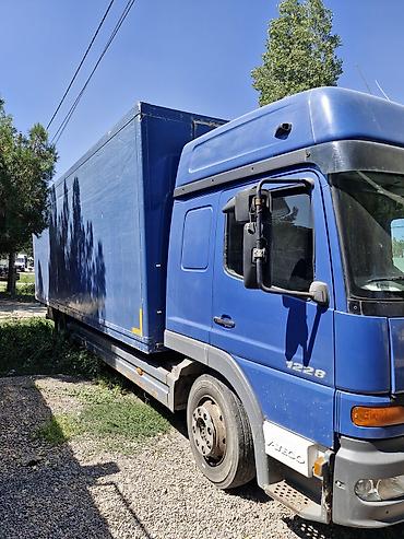Грузовик, Mercedes-Benz, Стандарт, 7 т, Б/у