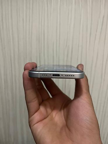 aiphone 15: IPhone 16, Б/у, 128 ГБ, Белый, Кабель, 56000 % — 3