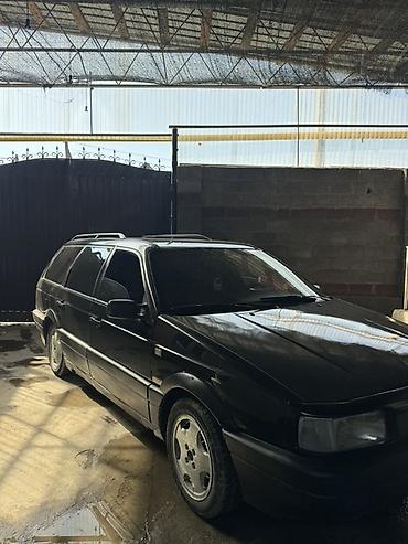 bmw 2016: Volkswagen Passat Variant: 1990 г., 1.8 л, Механика, Бензин, Универсал — 1