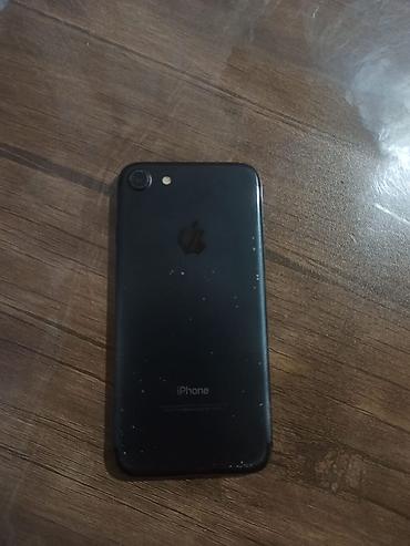 iphone 7 plus kamerasi: IPhone 7, Qara, Barmaq izi — 1