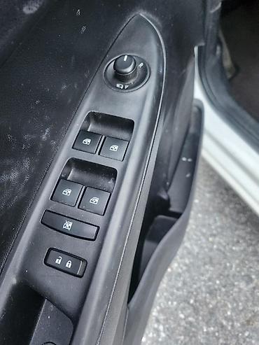 Chevrolet: Chevrolet Spark: 2016 г., Бензин, Хэтчбэк — 10