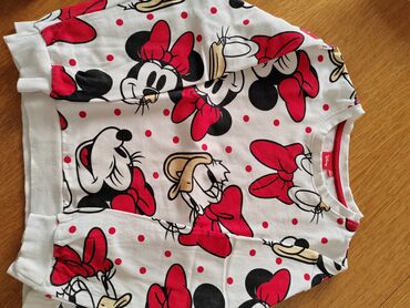 Paketi dečije odeće: Paket: Duksevi, Za devojčice, uzrast: 9-10 godina na lalafo.rs — 2 Paketi dečije odeće: Paket: Duksevi, Za devojčice, uzrast: 9-10 godina — 2