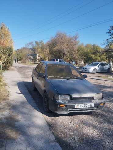 175 70 13 бу: Suzuki Swift: 1993 г., 1.6 л, Механика, Бензин, Седан