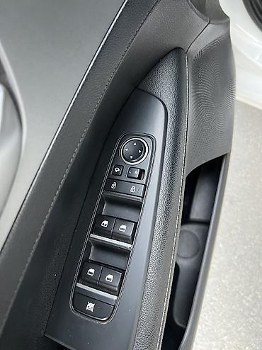 Kia: Kia K3: 2020 г., 1.6 л, Автомат, Бензин, Седан at lalafo.kg — 14 Kia: Kia K3: 2020 г., 1.6 л, Автомат, Бензин, Седан — 14