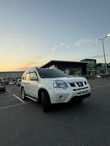 Nissan X-Trail: 2.5 l | 2011 il Krossover lalafo.az -da Nissan X-Trail: 2.5 l | 2011 il Krossover
