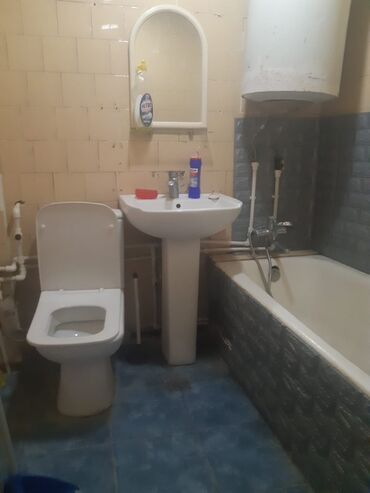 Uzunmüddətli kirayə mənzillər: Şəhərin mərkəzi sahil metrosuna tam yaxın tam təmirli mənzil kirayə — 1