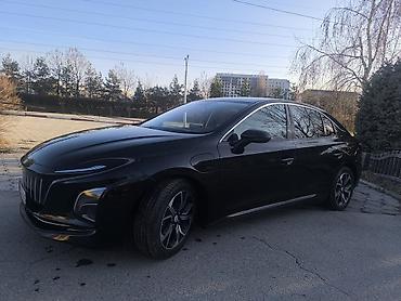 Другие детали салона: HONGQI — интерьер автомобиля, современный и технологичный - — 8