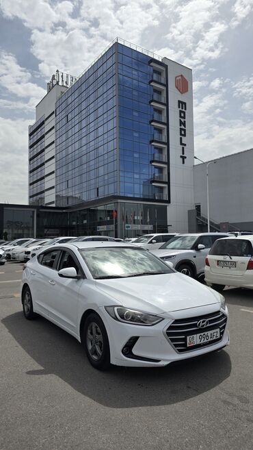 Hyundai: Hyundai Avante: 2018 г., 1.6 л, Автомат, Бензин, Седан