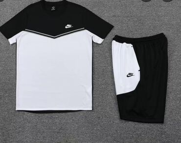 спортивный костюм nike оригинал: Спортивный костюм S (EU 36), цвет - Белый