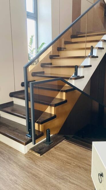 макадамский орех цена: Металлическая лестница Для дома, Форма лестницы: Г-образная, Стиль: Лофт