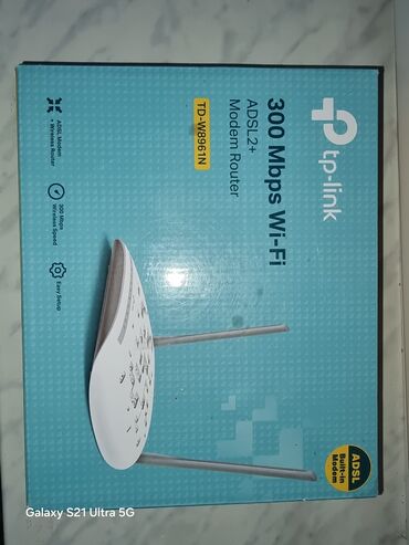 Modemlər və şəbəkə avadanlıqları: TP-Link TD-W8916N modeli ADSL2+ modemi və simsiz router olaraq