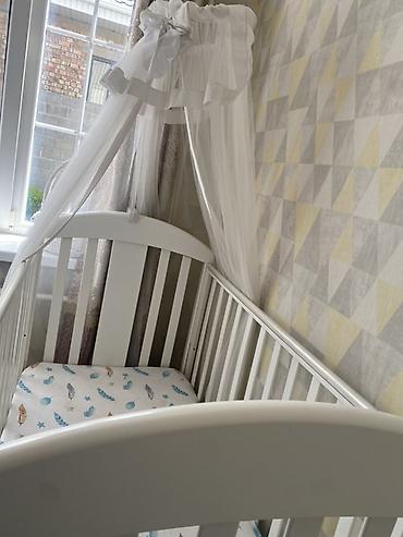 bunk bed: Детская кроватка с балдахином - Классическая кроватка из массива — 3