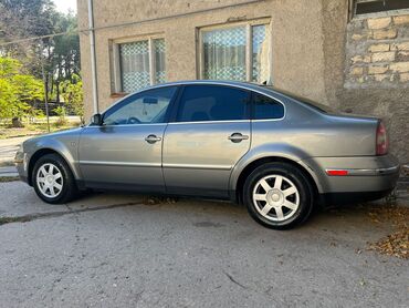 masin sifarisi: Volkswagen Passat: 1.8 l | 2003 il Sedan