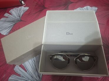 Eynəklər: Gün eynəyi, Dior, İşlənmiş — 7