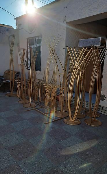 toy dekorlar: Toy və tədbir dekoru – işıqlı “qanad” panellər və asma şamdanlar — 6