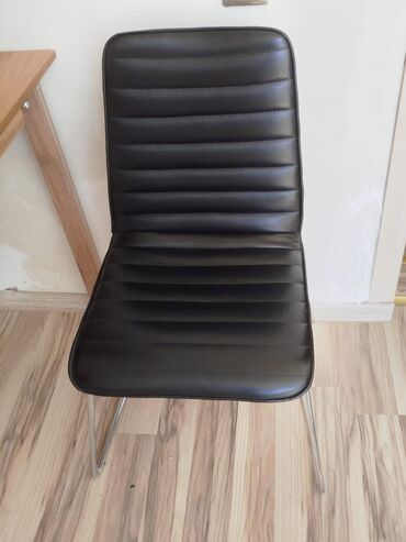 ofis stulu: Ofis oturacaqları