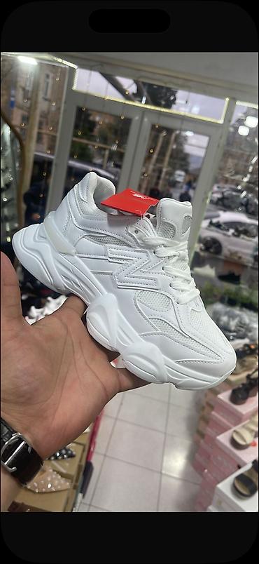 Qadın ayaqqabıları: Yeni new balance model 3 rengi var ve razmerleride mövcuddur — 1