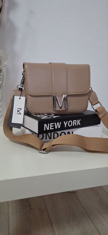 Torbe: Novi model mona tasne 4000 na lalafo.rs — 2 Torbe: Novi model mona tasne 4000 — 2