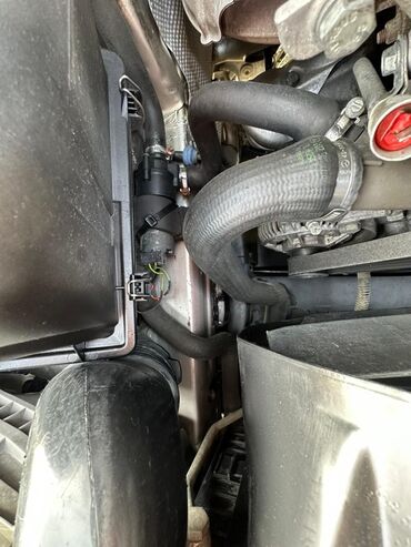 Mercedes-Benz: Mercedes-Benz C-Class: 2.2 l | 1996 il Sedan — 21