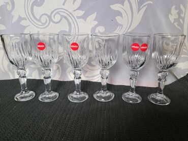 Čaše: Case nove za zestoko pice,pun rad. Case za pice izgledaju kao na lalafo.rs — 11 Čaše: Case nove za zestoko pice,pun rad. Case za pice izgledaju kao — 11