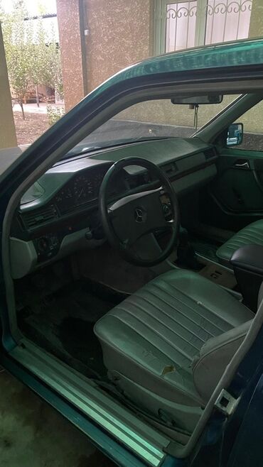 багажник на крышу авто бишкек: Mercedes-Benz W124: 1991 г., Седан