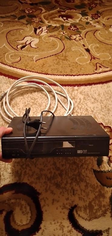 peyk antenaları: Peyk TV avadanlığı dəsti - 2 ədəd metal peyk antenası (yuvarlaq — 2