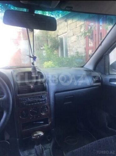 Opel: Opel Astra: 2 l | 1998 il 344975 km Universal — 7