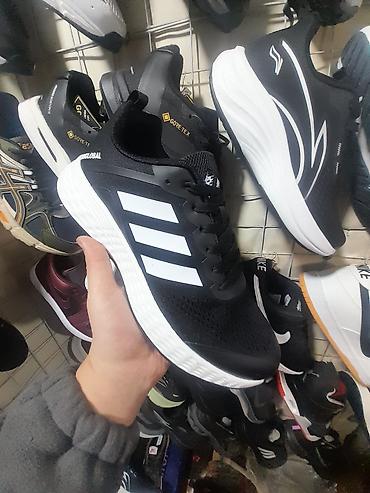 Мужские кроссовки, 39.5, 40, 40.5, Adidas, Новый, цвет - Черный, Самовывоз, Бесплатная доставка, Платная доставка