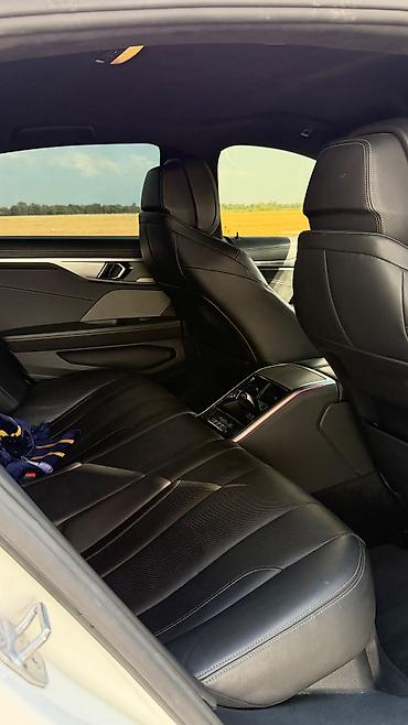 892 2: BMW 8 series: 2019 г., 4.4 л, Автомат, Бензин, Купе — 10