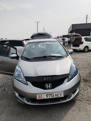 аренда авто с последующим выкупом в бишкеке: Honda Fit: 2008 г., 1.5 л, Автомат, Бензин, Хэтчбэк