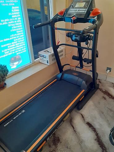 roland em 2000: Qaçış trenajoru – National Fitness/MON paneli ilə Xüsusiyyətlər: - — 2