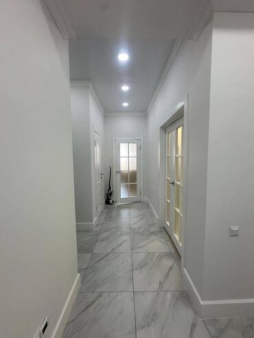Долгосрочная аренда квартир: 2 комнаты, 77 м², Элитка, 2 этаж, Евроремонт