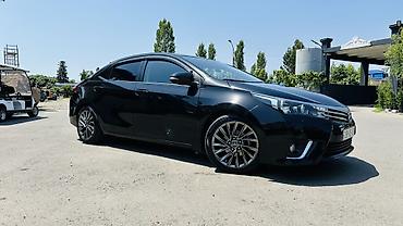 hyundai i30 oluxanası: Toyota Corolla: 1.6 l | 2014 il Sedan — 3