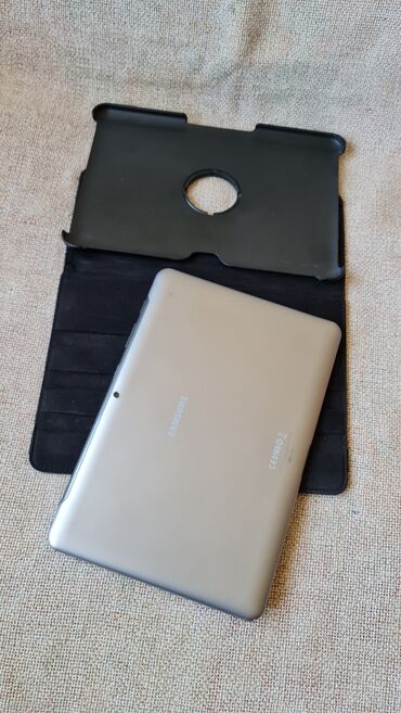 Ostalo: Tablet kao nov od 10 inca, ide sa maskom ko na slikama.sve radi — 6