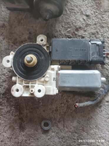 Digər avtomobil ehtiyat hissələri: Digər avtomobil ehtiyat hissələri — 8