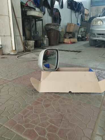 Зеркала: Боковое левое Зеркало Toyota Б/у, Оригинал — 18