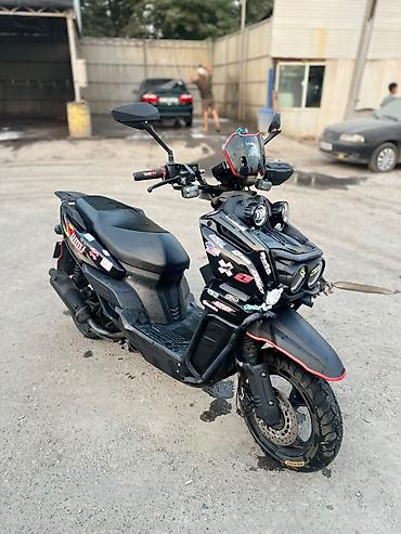 devo tiko: Скутер тюнингованный, класс 50–125 см³ (визуально формат «SUV/ADV») — 4