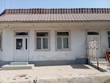 продаю гараж токмок: Задаётся магазин 20 КВ метров Адрес: Гелодородог Ориентир: Омпкомский