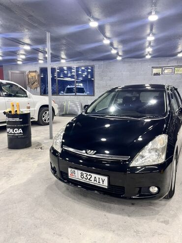 срочно срочно продам машину: Toyota WISH: 2003 г., 1.8 л, Автоматтык, Бензин, Вэн/Минивэн