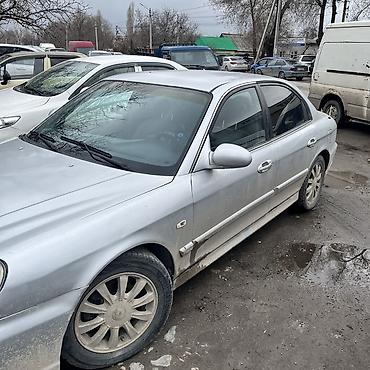 Hyundai: Hyundai Sonata: 2003 г., Седан — 4