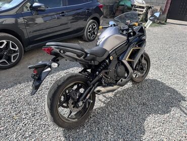 обувь для мотоцикла: Спортбайк Kawasaki, 400 куб. см, Бензин, Взрослый, Б/у