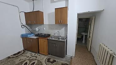 Килемдер жана паластар: Сдаётся 2-комнатная квартира 🏠 жер уй. Район Кызыл-Аскер, пересечение — 6