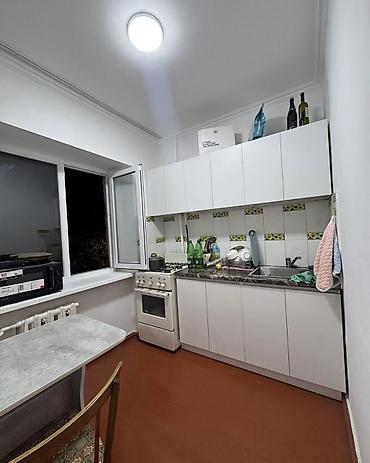 1 комната, 33 м², 5 мкр Индивидуалка, 2 этаж, Косметический ремонт