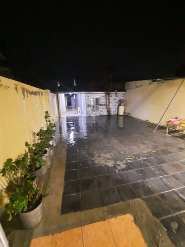 Uzunmüddətli kirayə evlər: Həyət evi – geniş, tamamilə daş döşənmiş həyət və işıqlı, uzun — 3