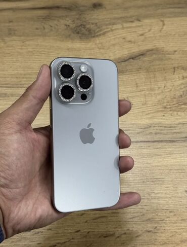 ноутбук бу ош: IPhone 15 Pro, Колдонулган, 256 ГБ, Күмүш, Бөлүп төлөө менен, 89 %